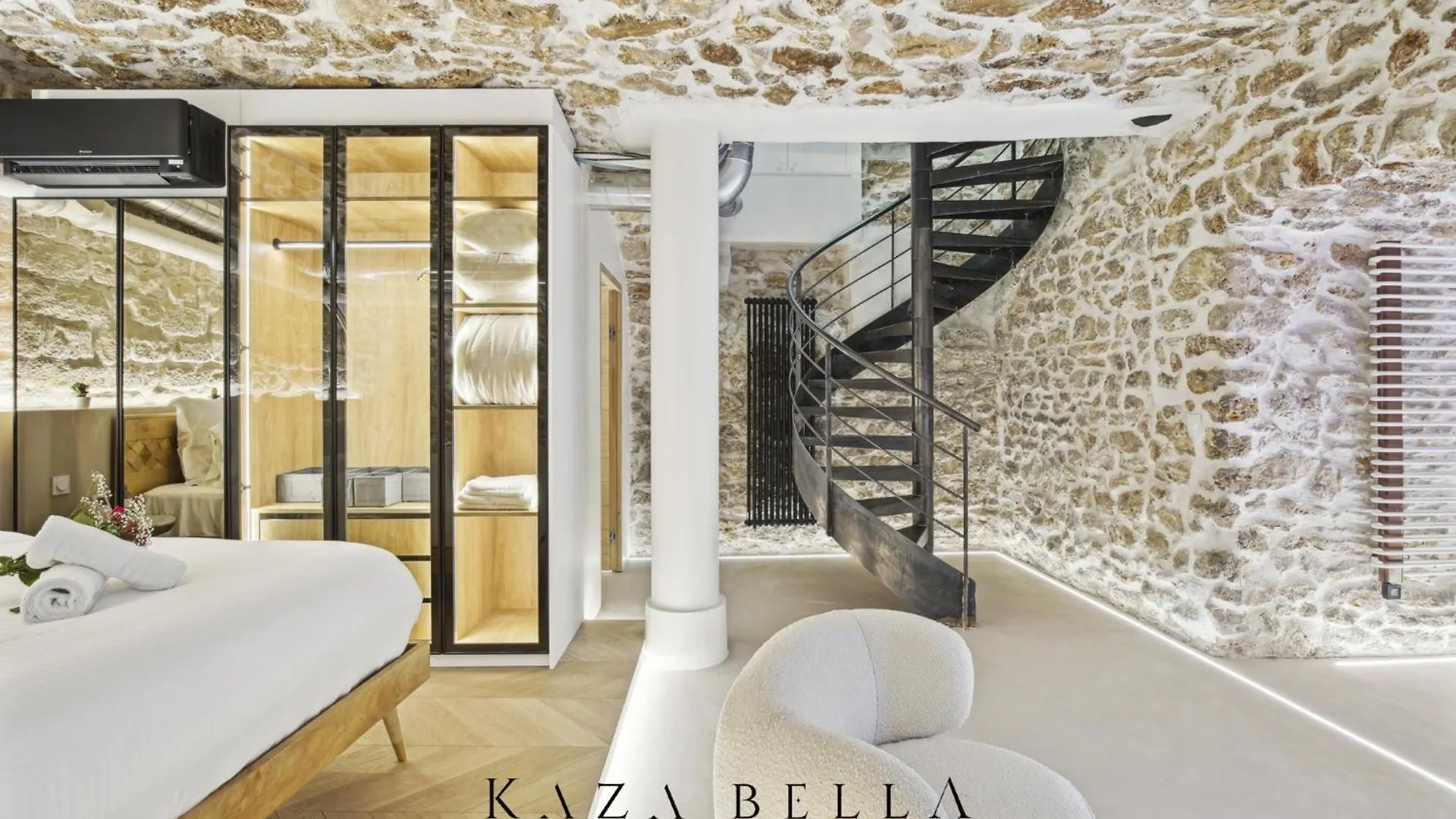 Kaza Bella - Marais Modern Flat With Small Pool Parijs